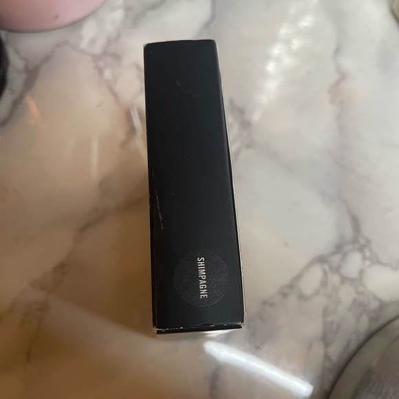 MAC Shimpagne Mineralize Skinfinish - Picture 3 of 4